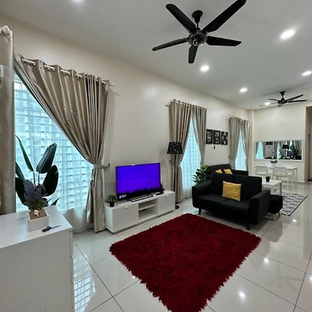 Rumahku Homestay, Taman Jasin Perdana Zewnętrze zdjęcie