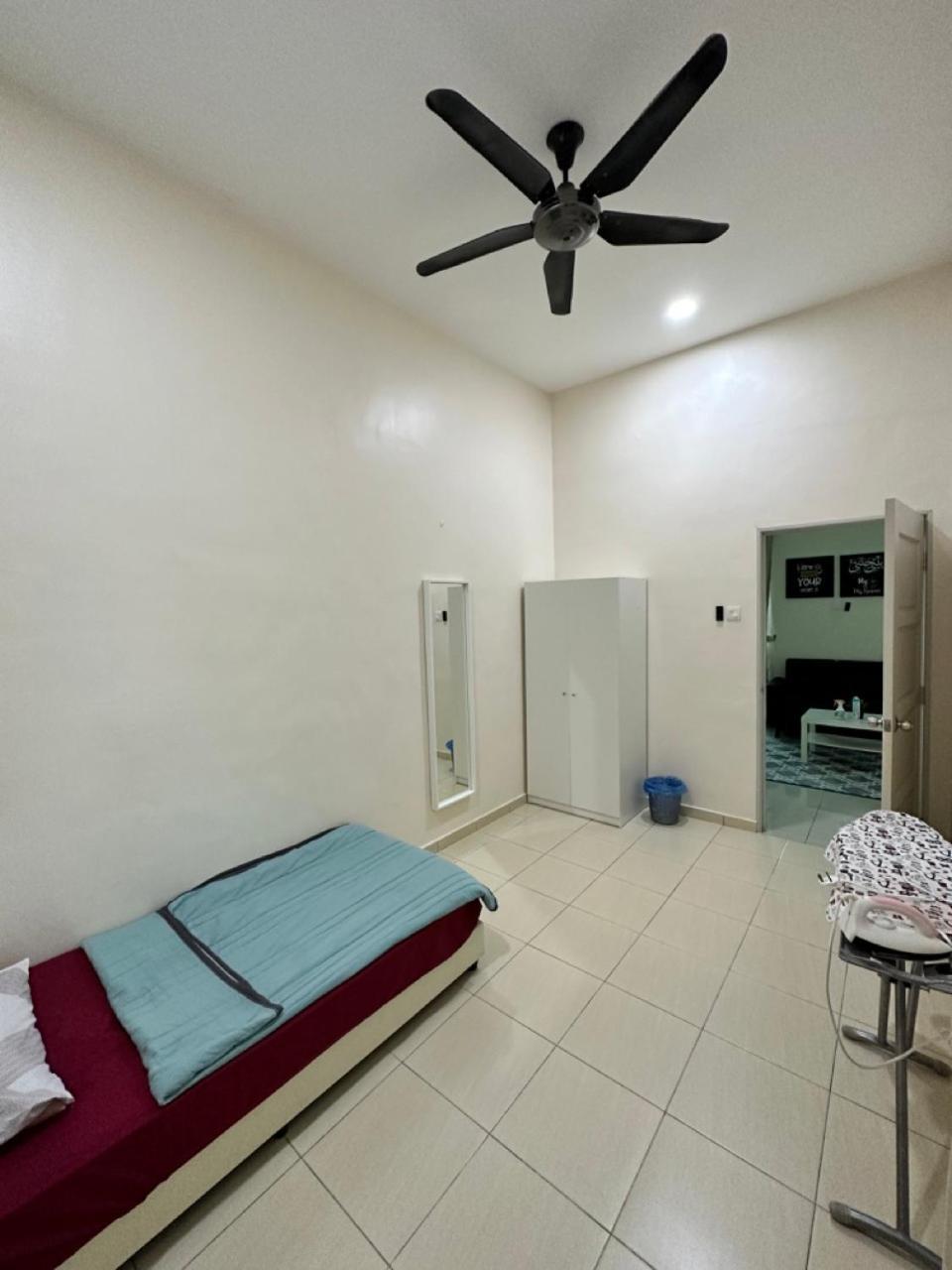 Rumahku Homestay, Taman Jasin Perdana Zewnętrze zdjęcie