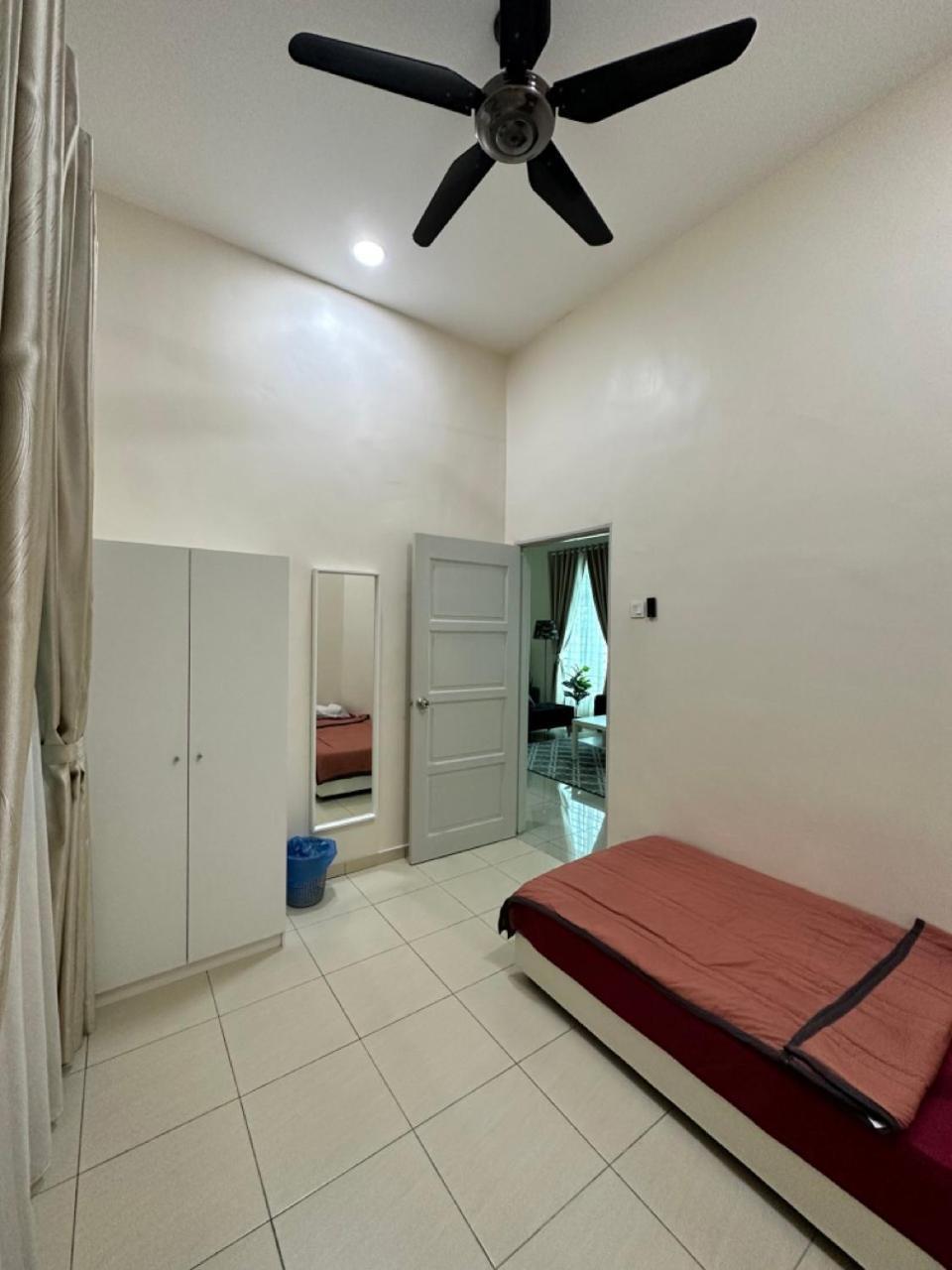 Rumahku Homestay, Taman Jasin Perdana Zewnętrze zdjęcie