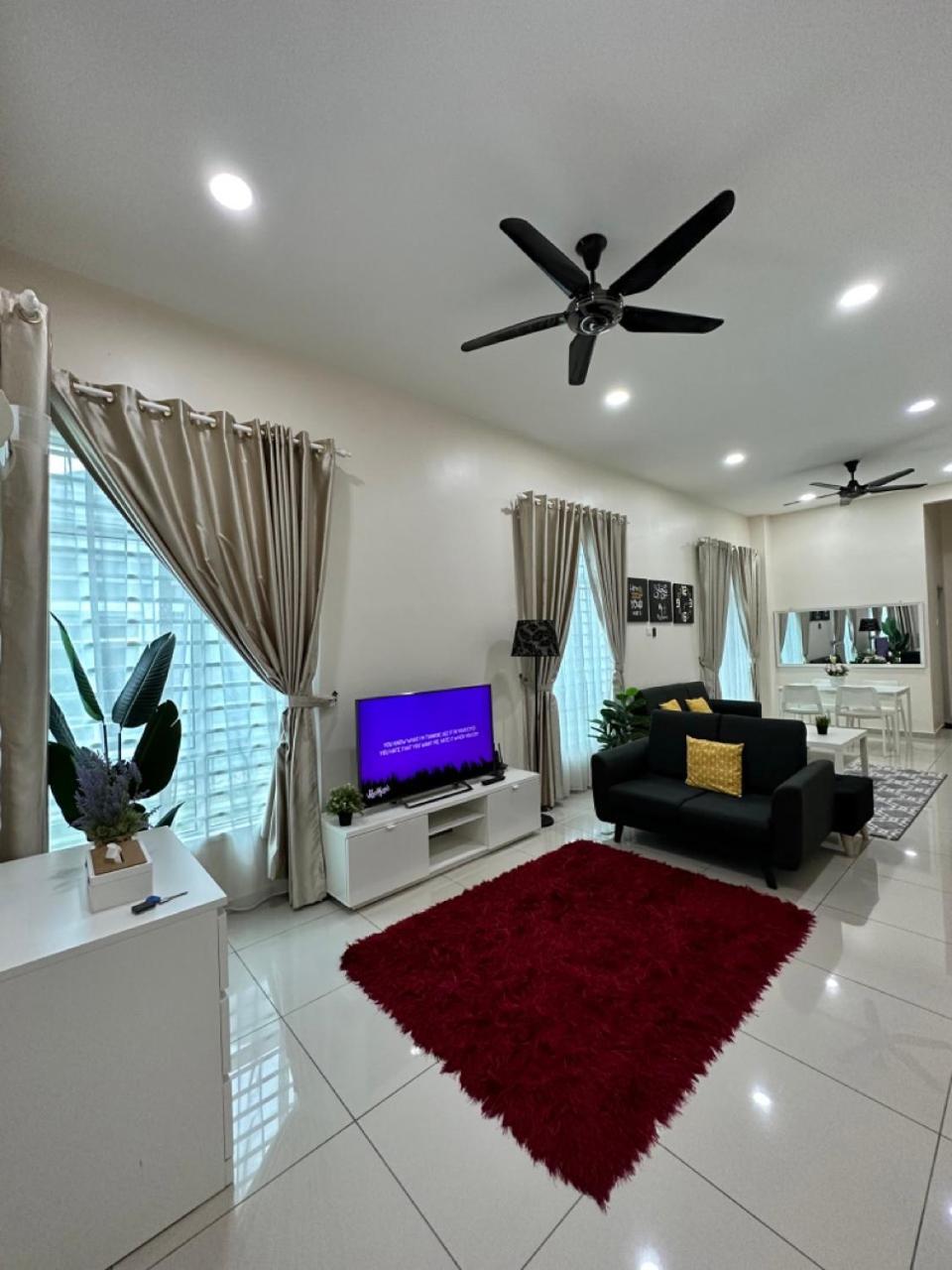 Rumahku Homestay, Taman Jasin Perdana Zewnętrze zdjęcie