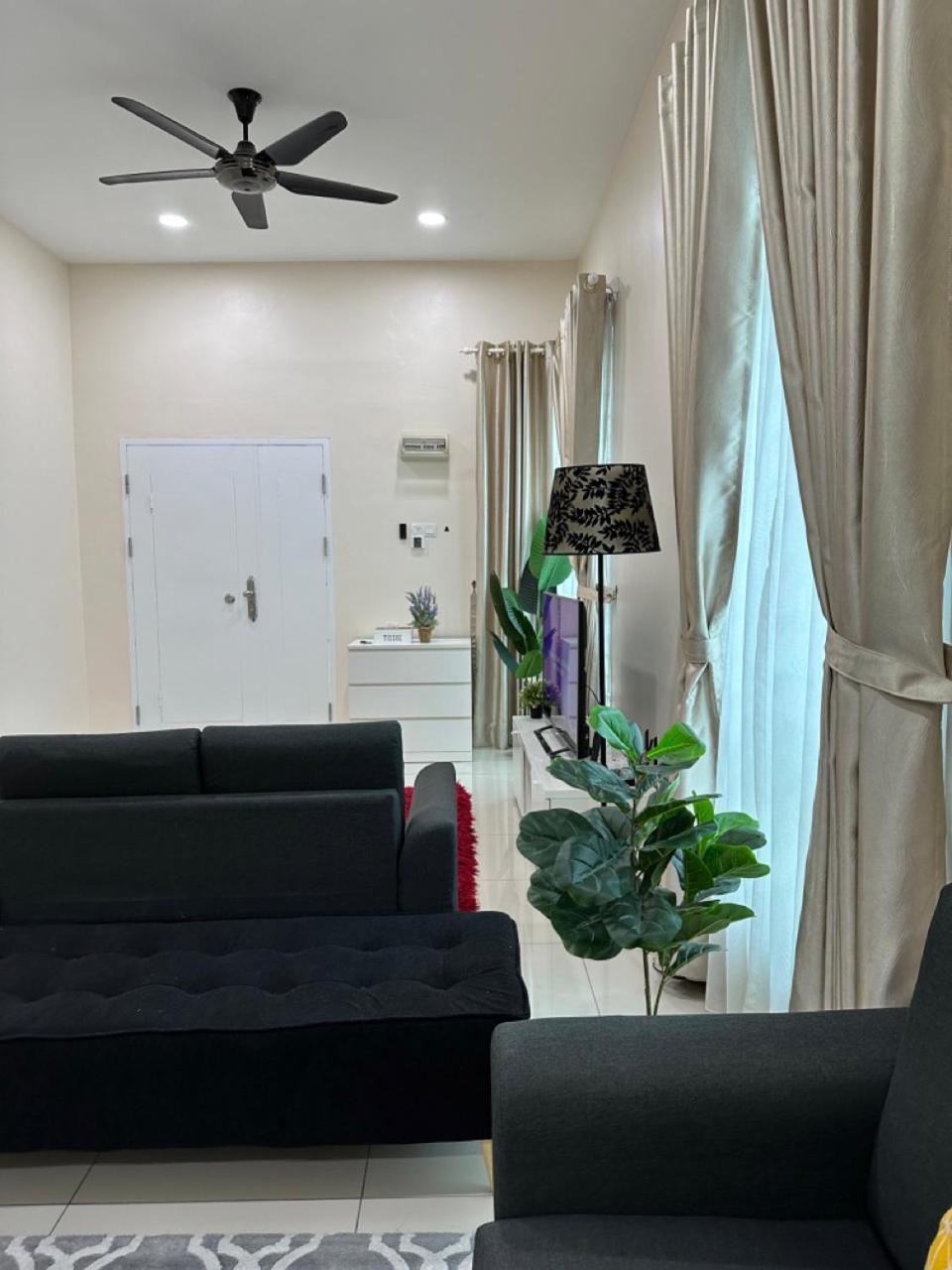Rumahku Homestay, Taman Jasin Perdana Zewnętrze zdjęcie