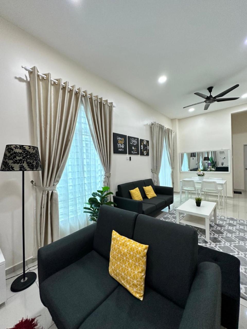 Rumahku Homestay, Taman Jasin Perdana Zewnętrze zdjęcie